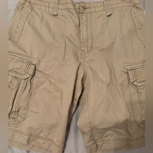 Union Bay cargo khaki shorts 36